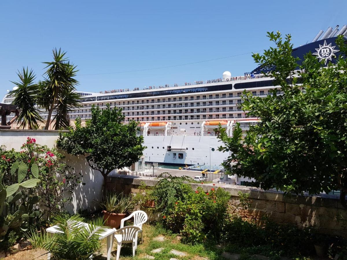 La Casa Sul Porto Apartment Brindisi Exterior foto